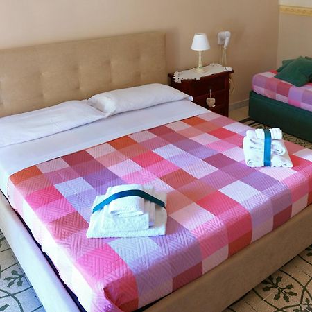 Sweet Suite V&V ปอมเปอี ภายนอก รูปภาพ