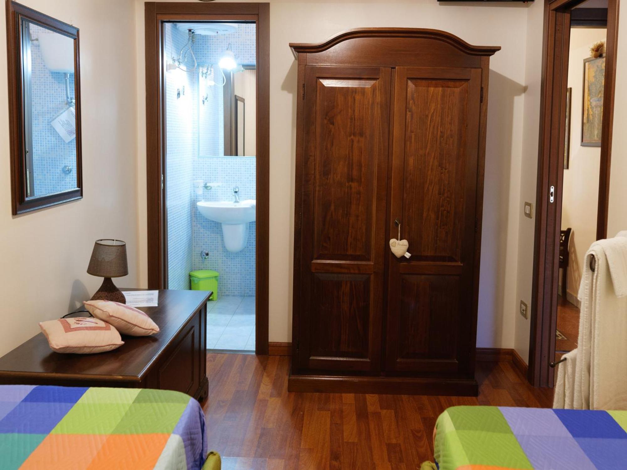 Sweet Suite V&V ปอมเปอี ภายนอก รูปภาพ